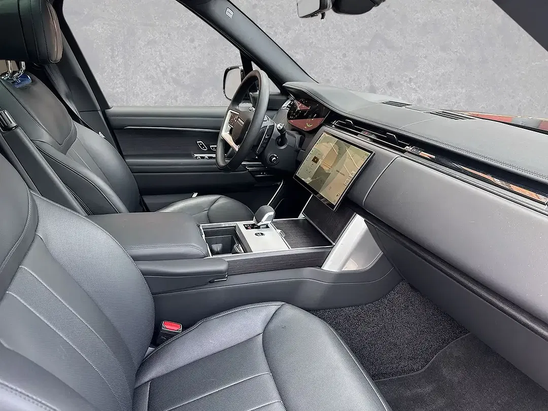 Land Rover Range Rover - Thumbnail 3