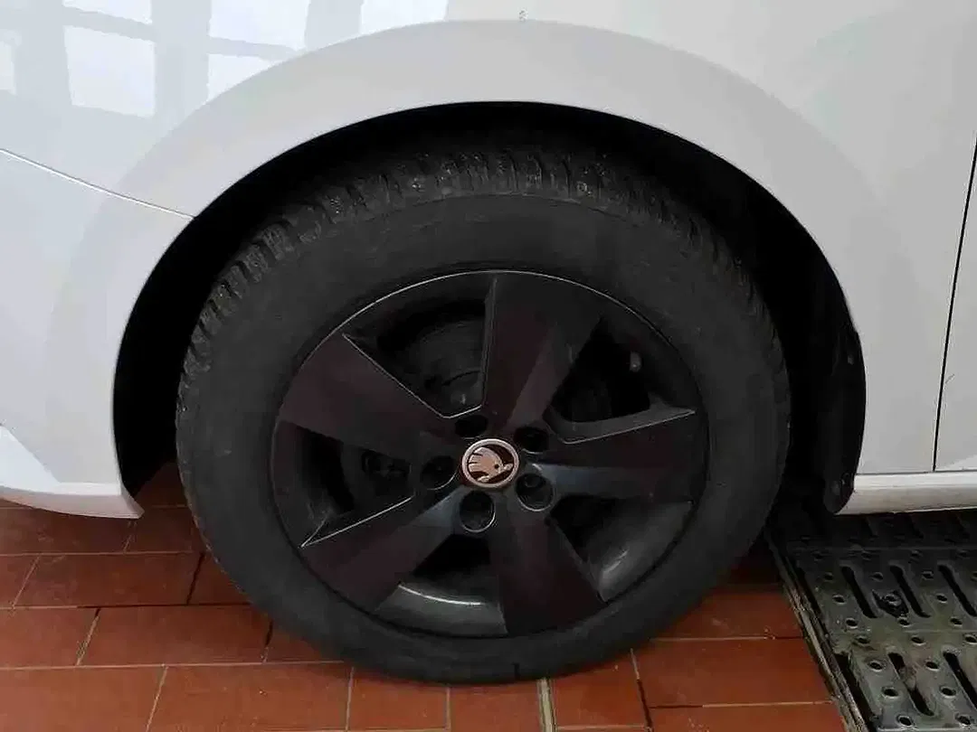 Skoda Fabia - Thumbnail 5