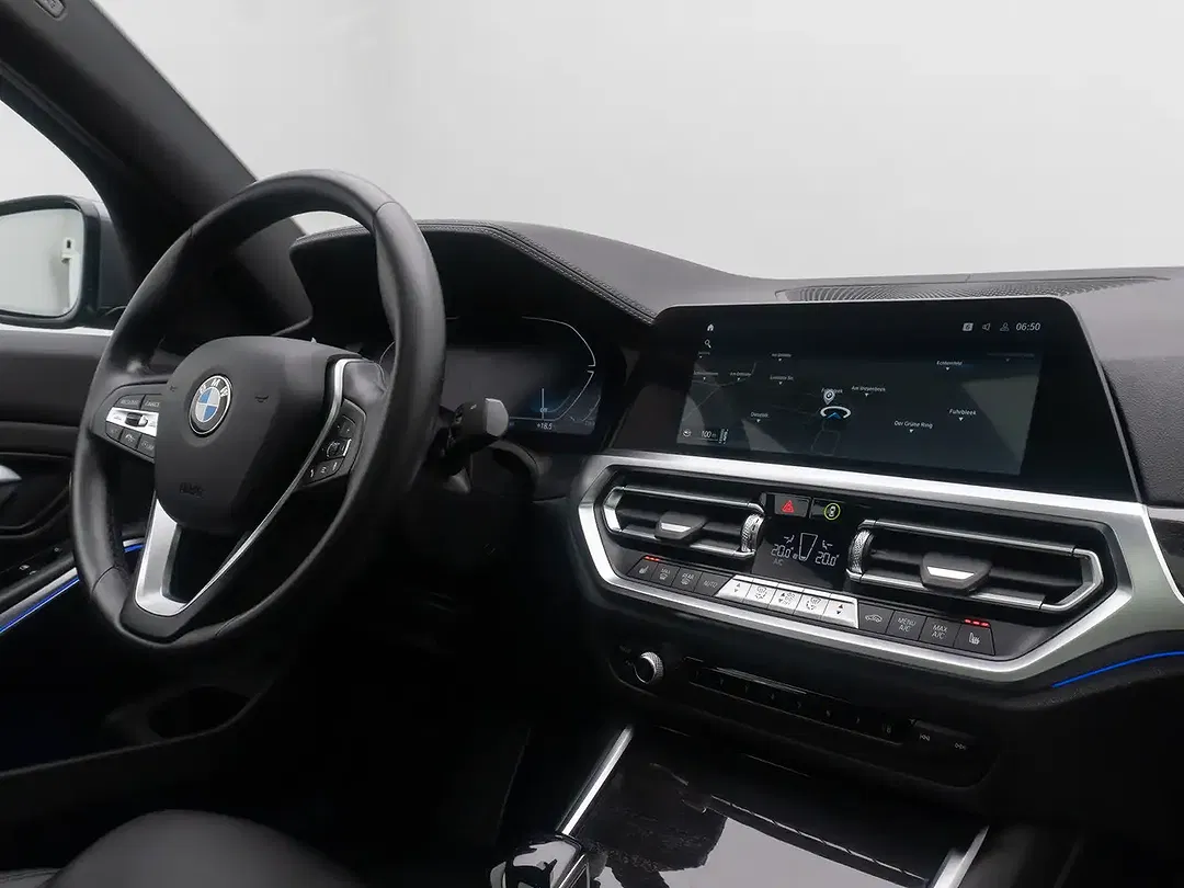 BMW 320 - Thumbnail 37