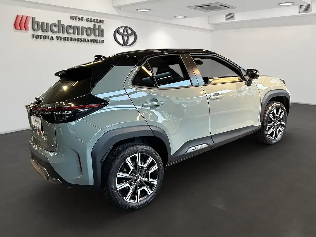 Toyota Yaris Cross - Thumbnail 5