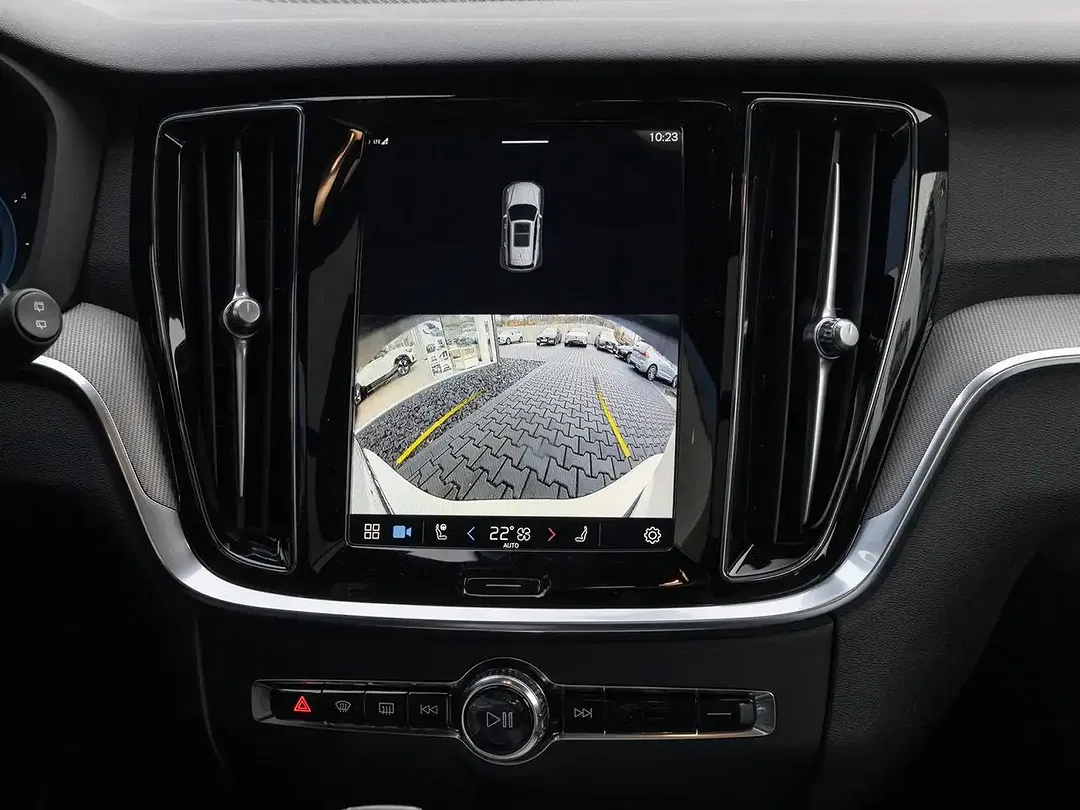 Volvo V60 - Thumbnail 9