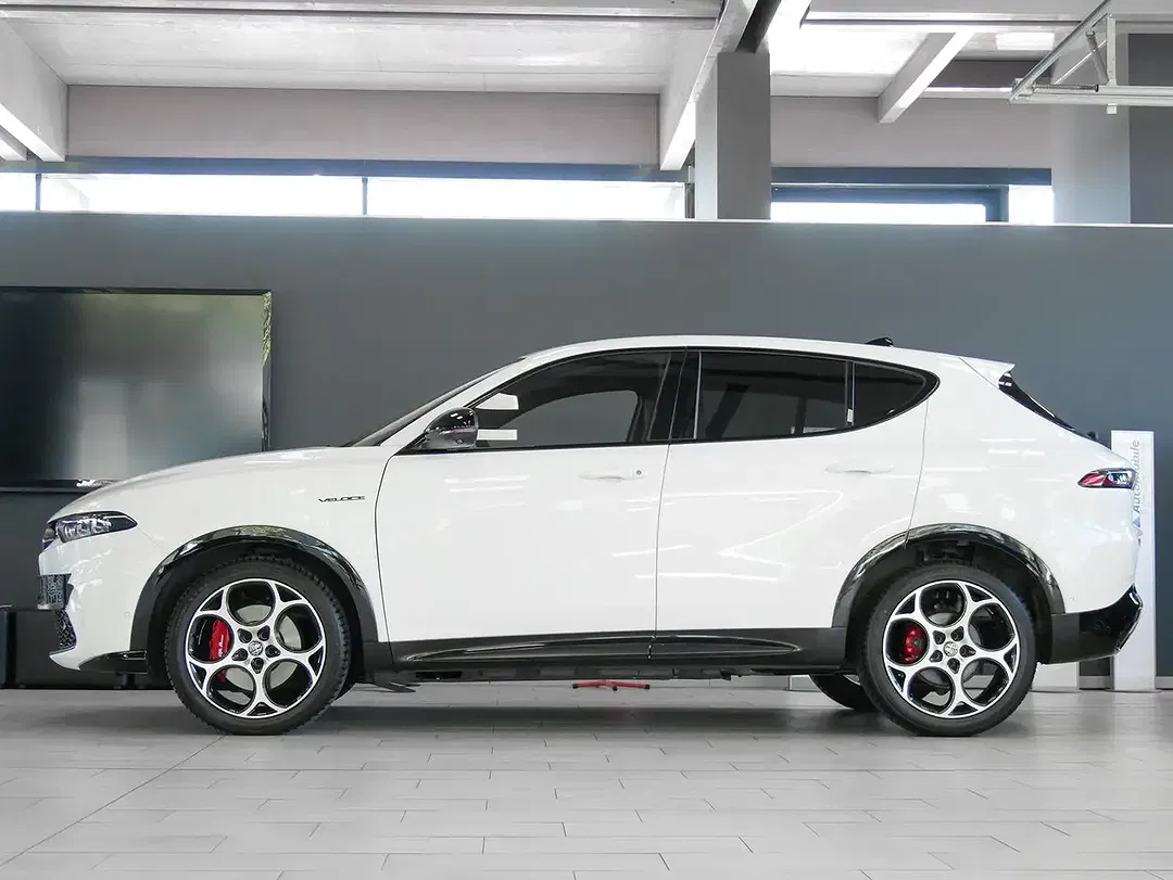 Alfa Romeo Tonale - Thumbnail 11