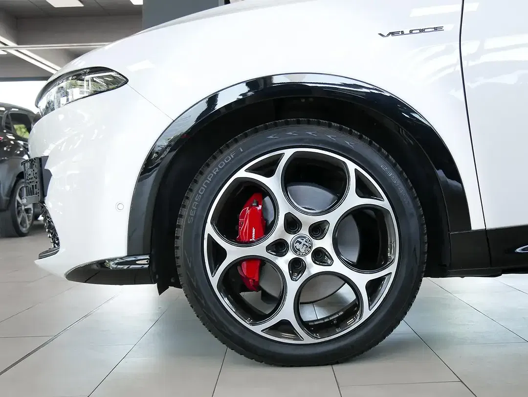 Alfa Romeo Tonale - Thumbnail 8
