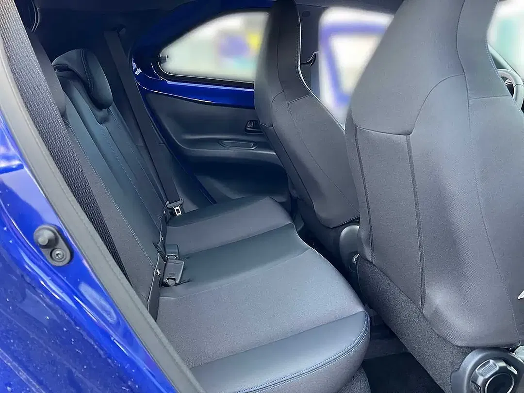 Toyota Aygo X - Thumbnail 6