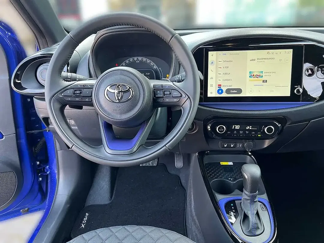 Toyota Aygo X - Thumbnail 8