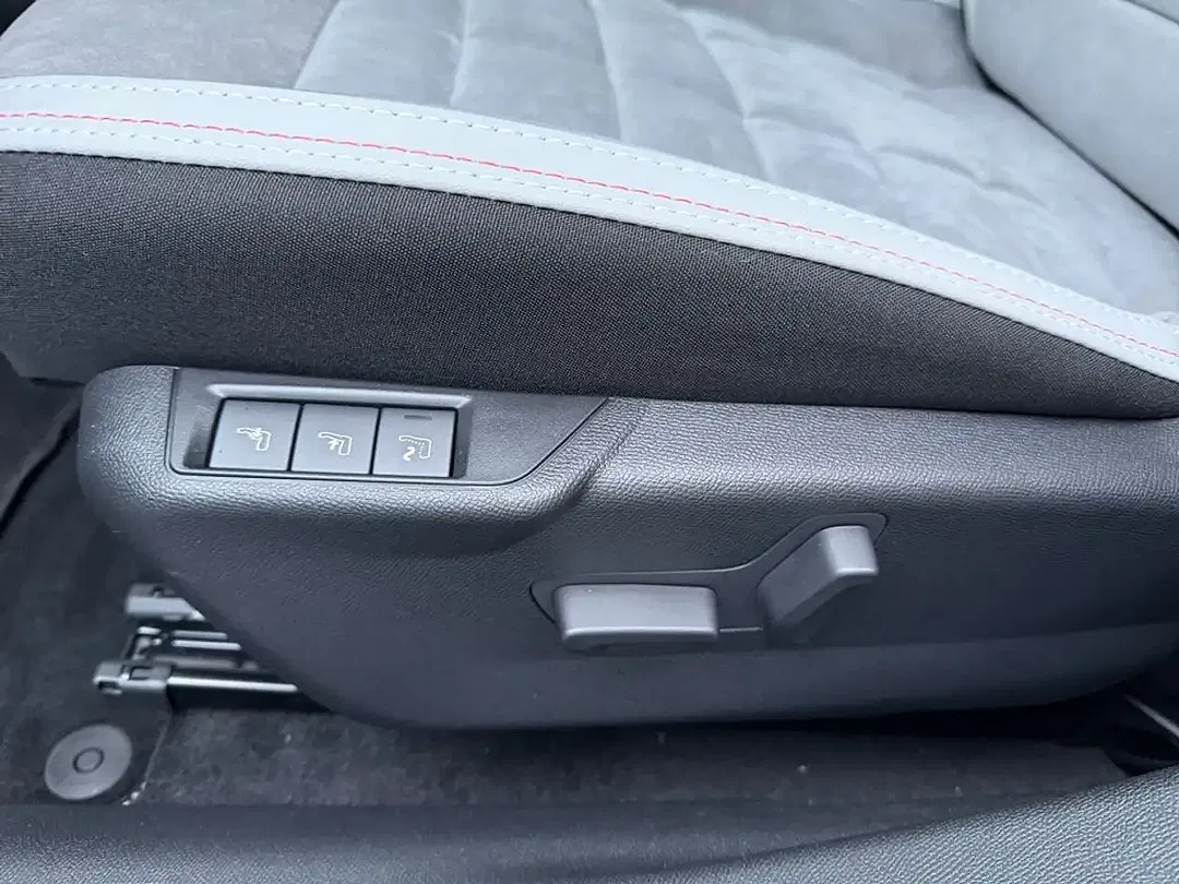 Citroen C4 - Thumbnail 24