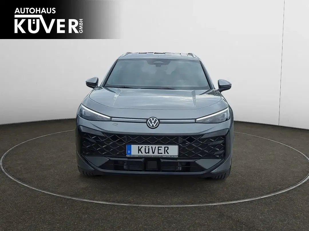 Volkswagen T-Roc - Thumbnail 2