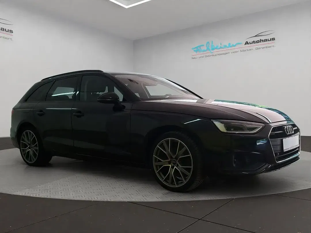 Audi A4 - Thumbnail 3