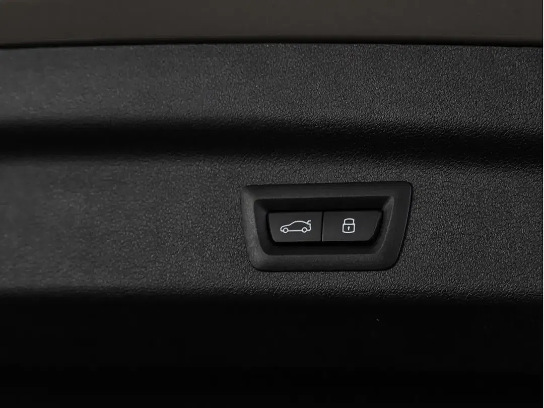 BMW X1 - Thumbnail 13