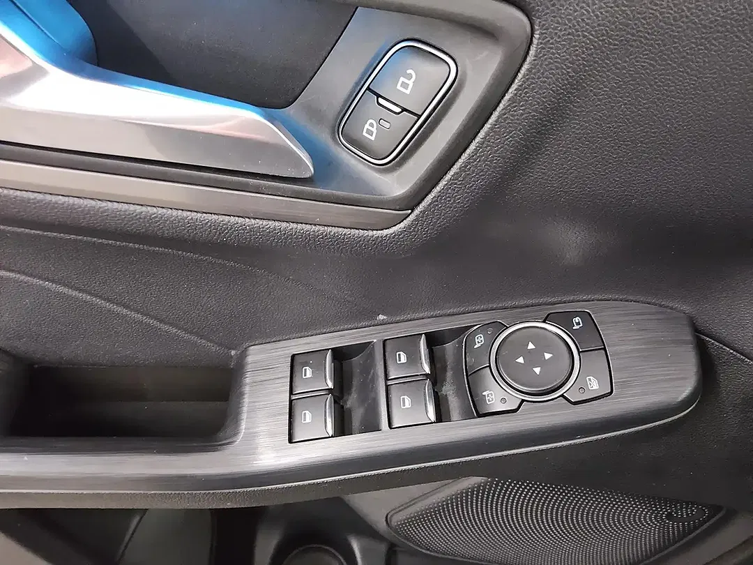 Ford Kuga - Thumbnail 10