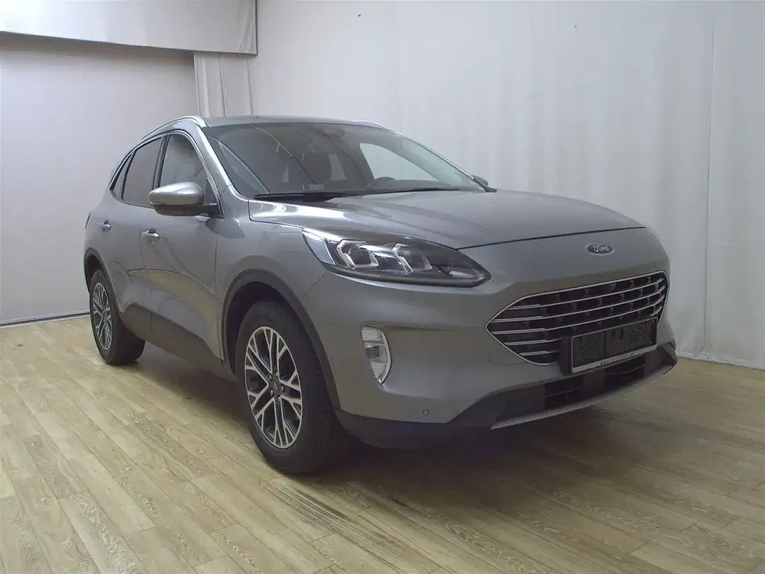 Ford Kuga - Thumbnail 3