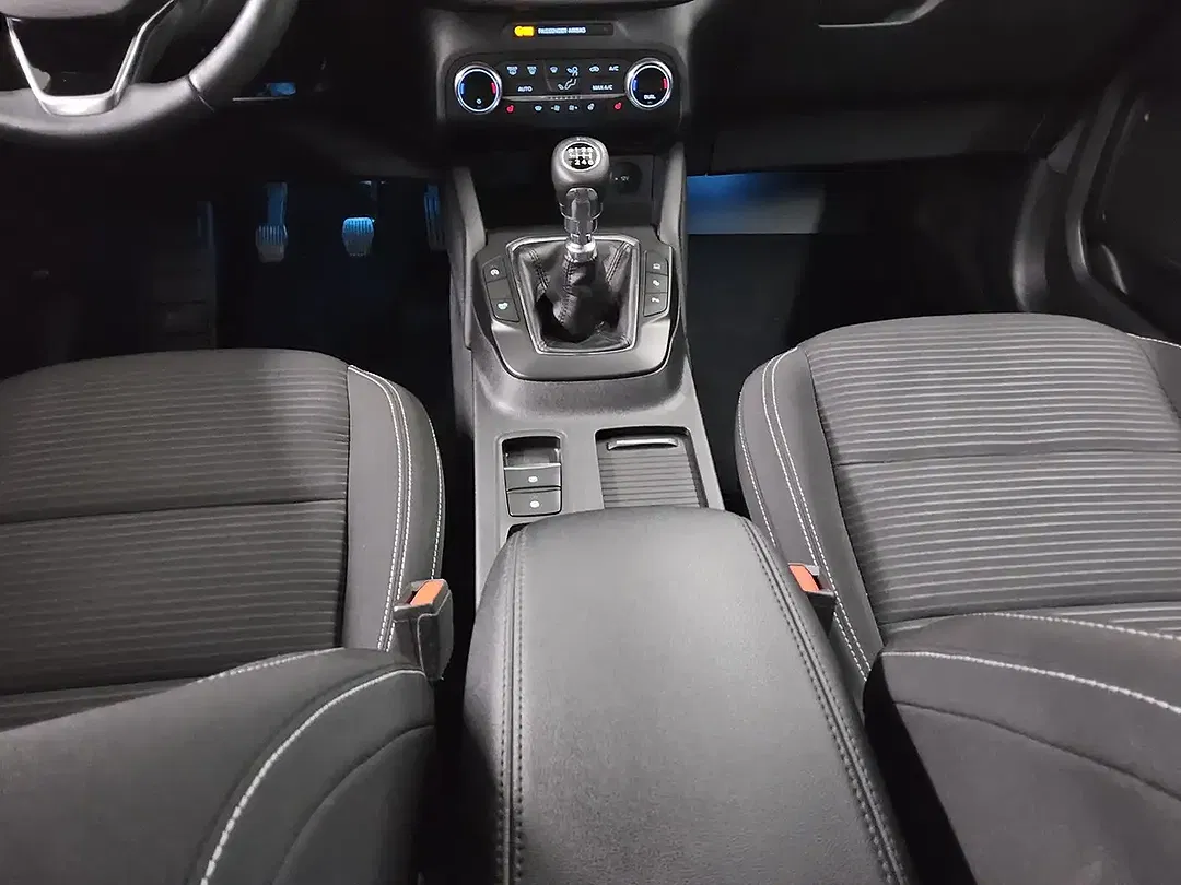 Ford Kuga - Thumbnail 6