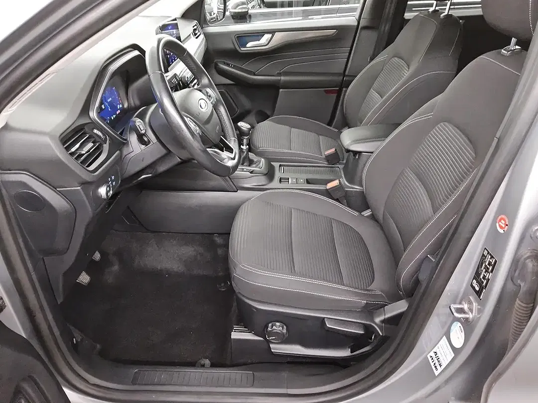 Ford Kuga - Thumbnail 9