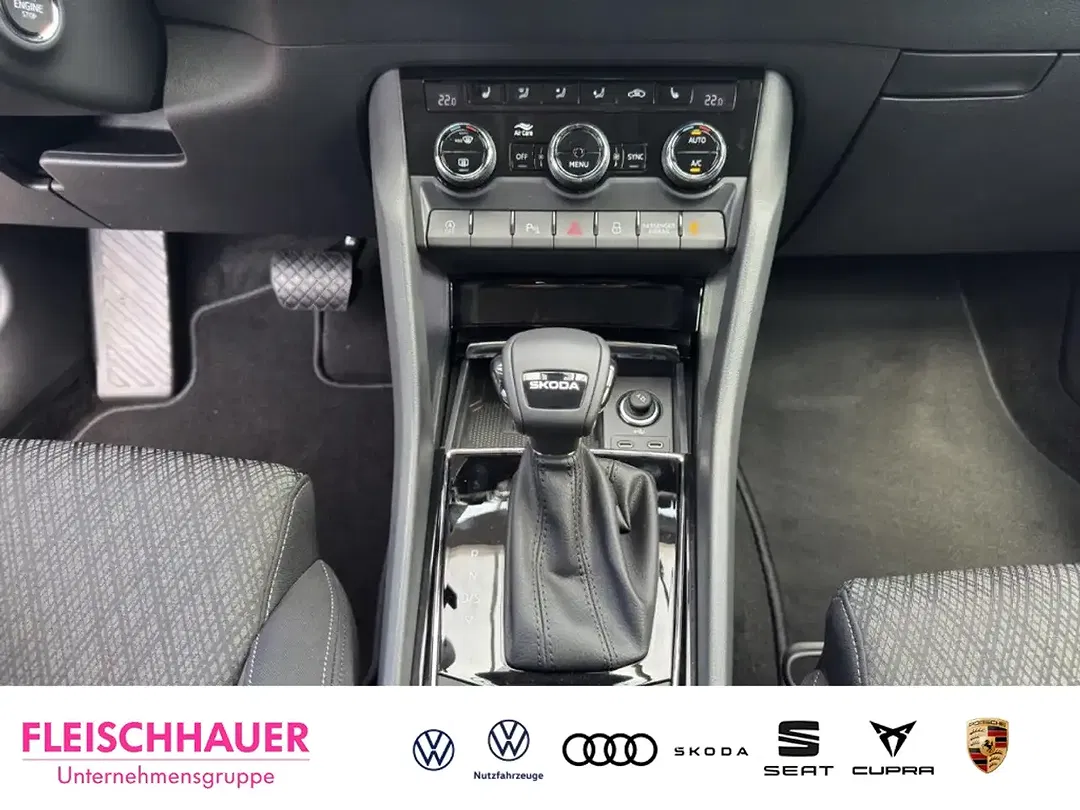 Skoda Karoq - Thumbnail 9