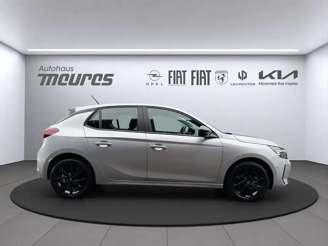 Opel Corsa - Thumbnail 5