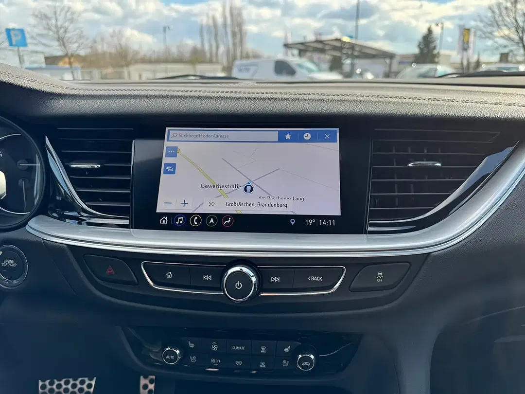 Opel Insignia - Thumbnail 11