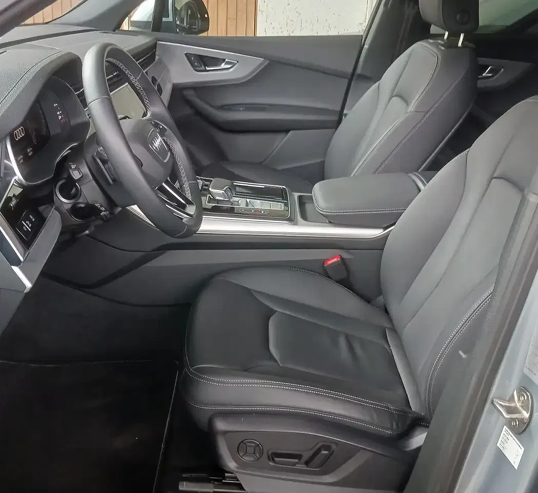 Audi Q7 - Thumbnail 14