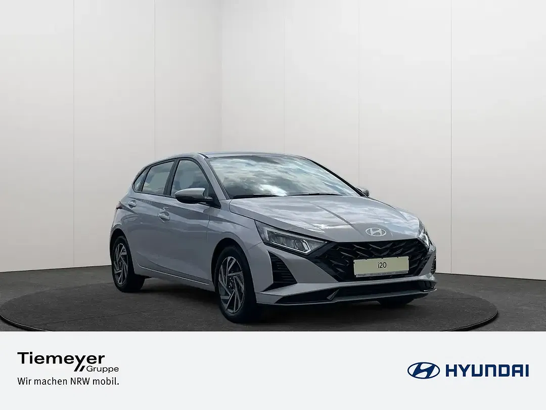 Hyundai i20 - Thumbnail 3
