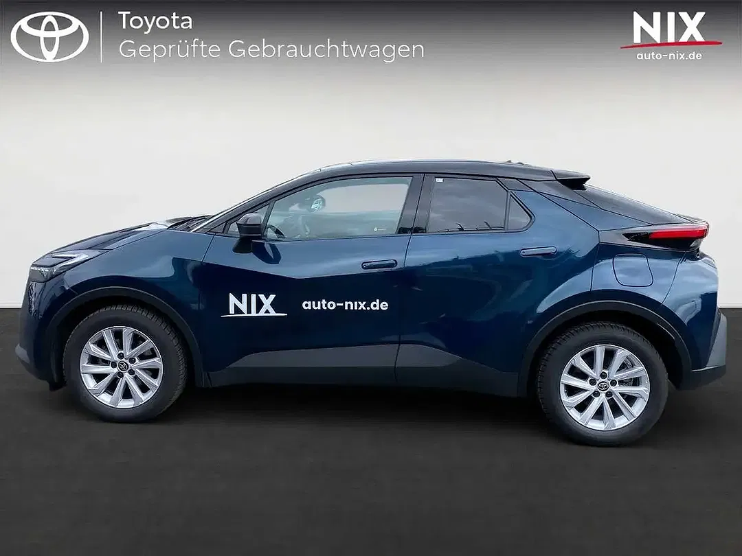Toyota C-HR - Thumbnail 6