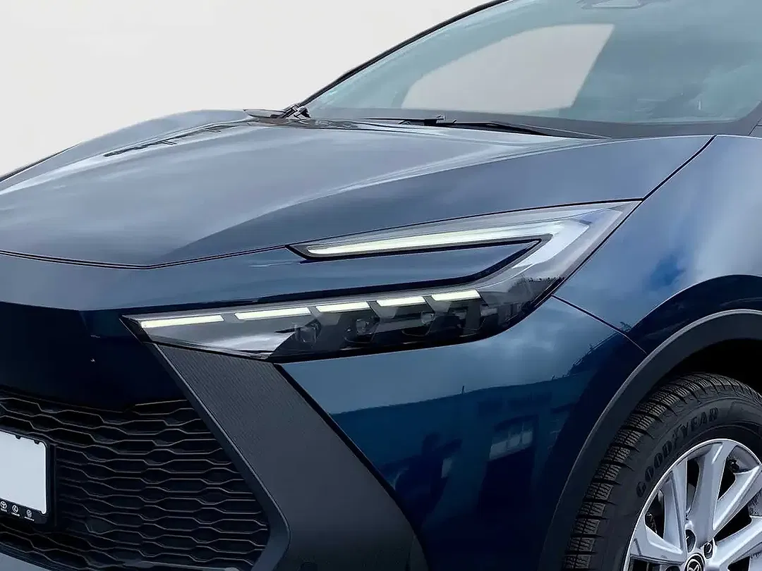 Toyota C-HR - Thumbnail 7