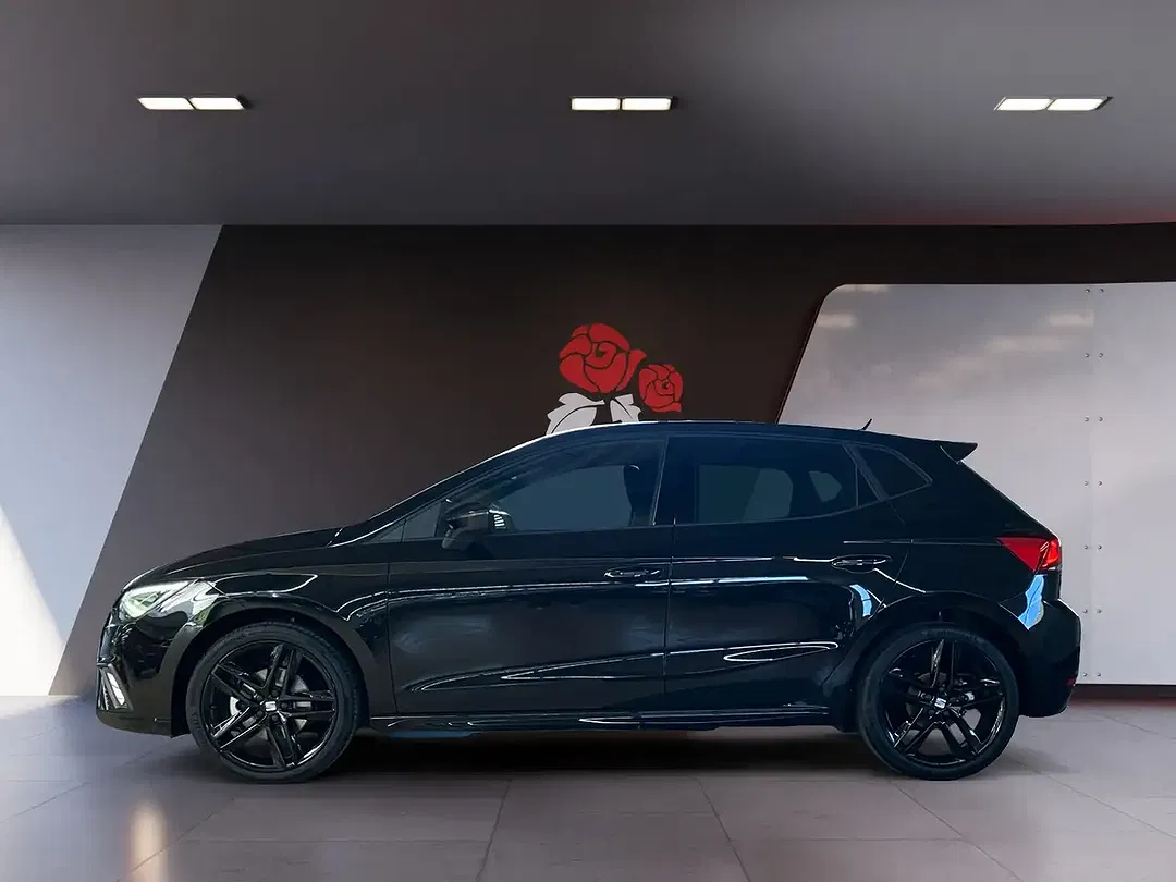 SEAT Ibiza - Thumbnail 3