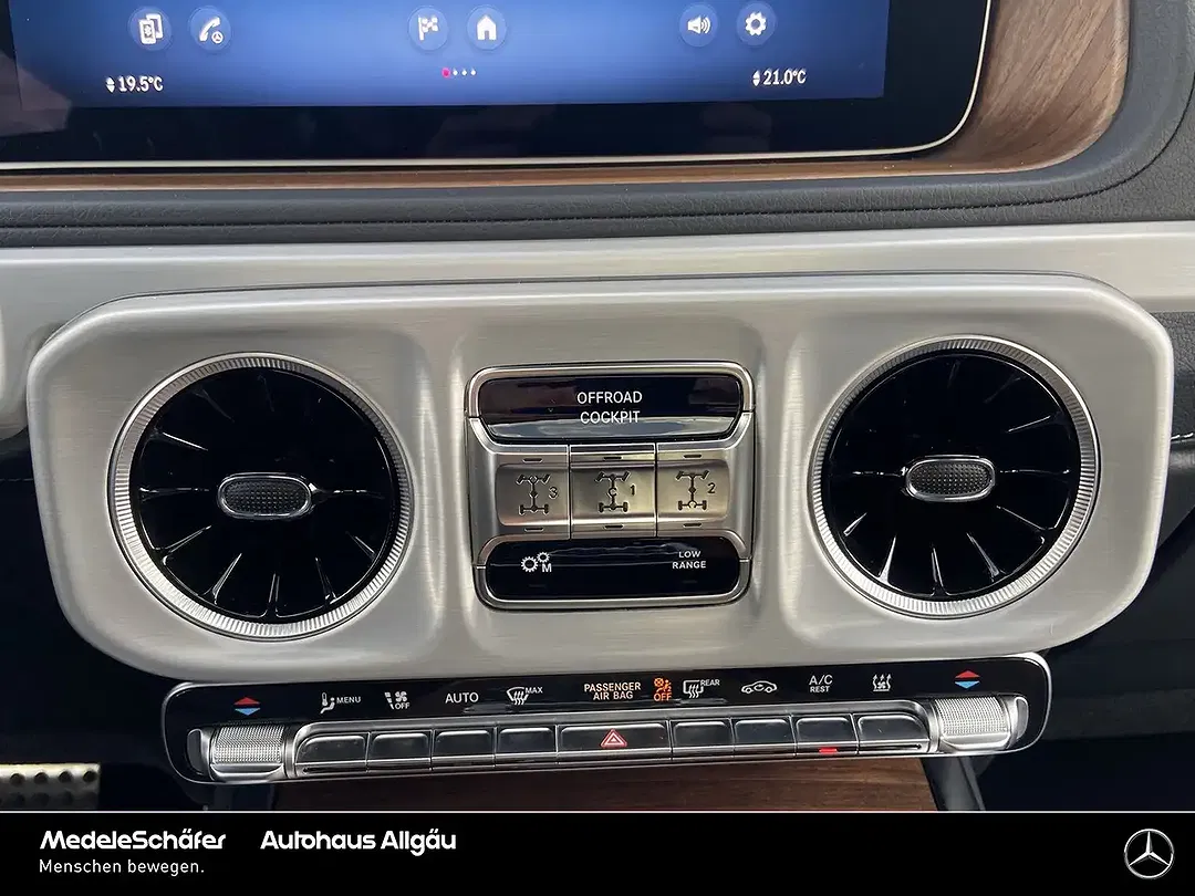 Mercedes-Benz G 450 - Thumbnail 10