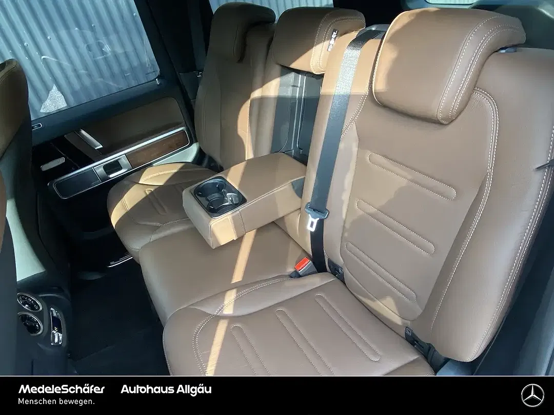Mercedes-Benz G 450 - Thumbnail 12