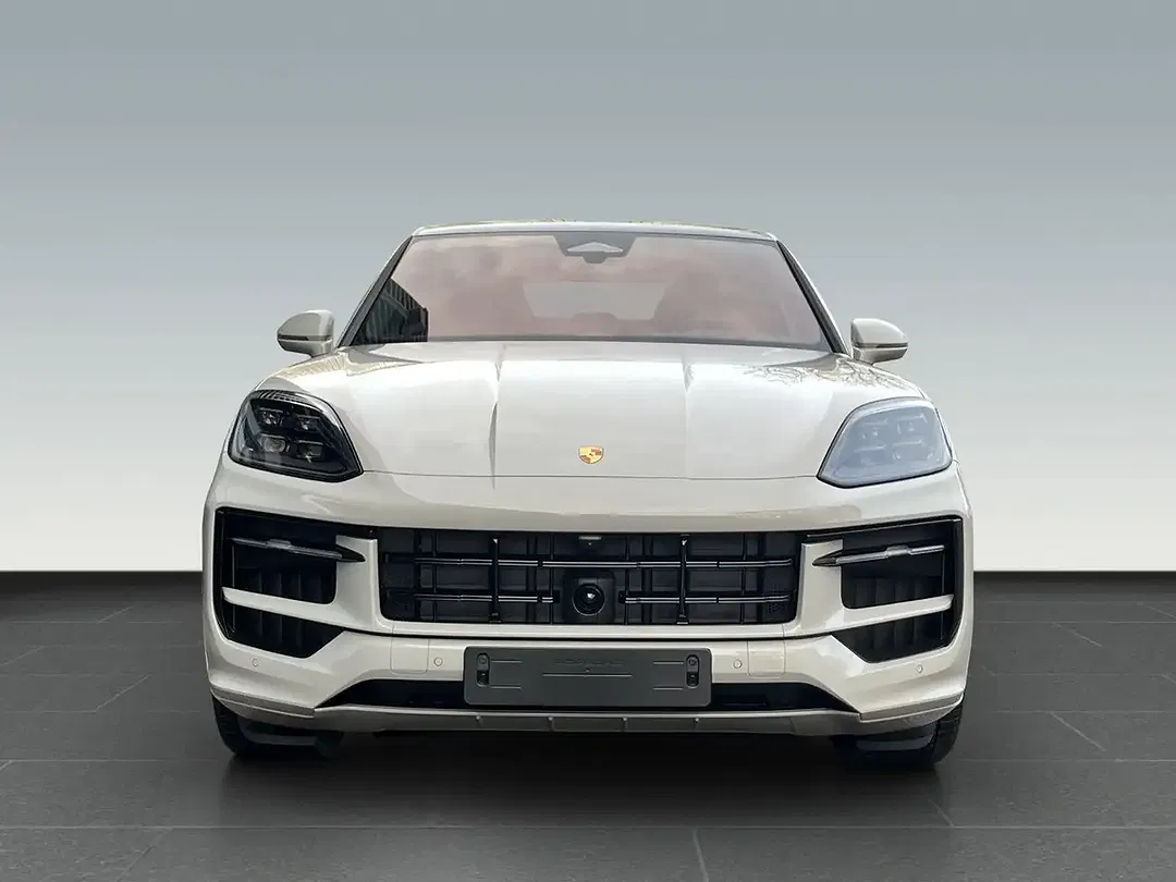 Porsche Cayenne - Thumbnail 6