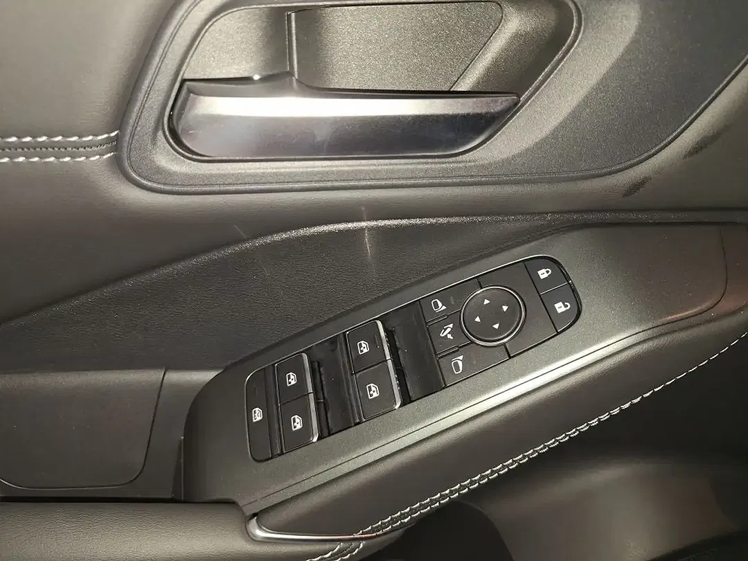 Nissan Qashqai - Thumbnail 10