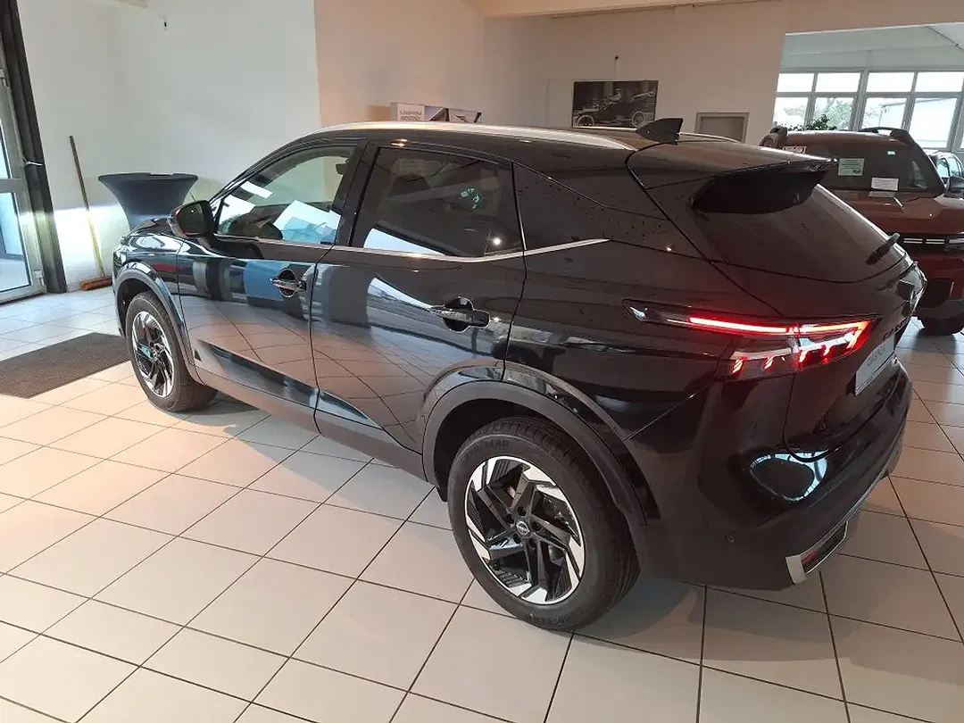 Nissan Qashqai - Thumbnail 7