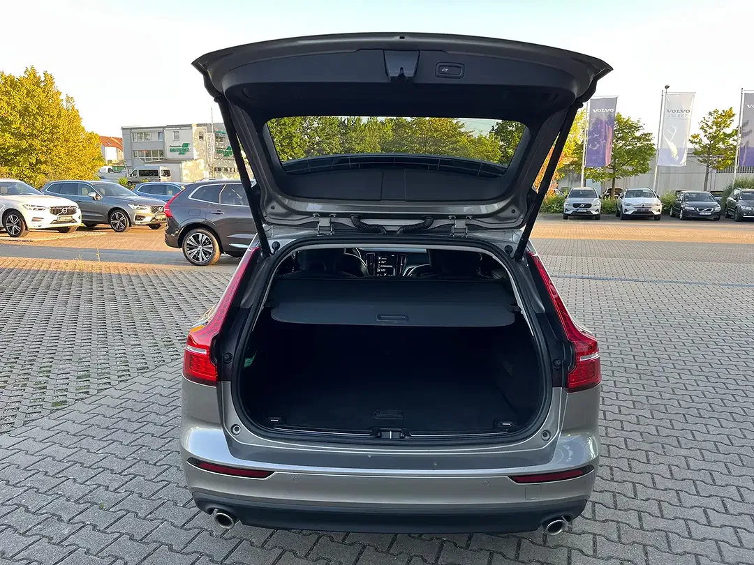 Volvo V60 - Thumbnail 12