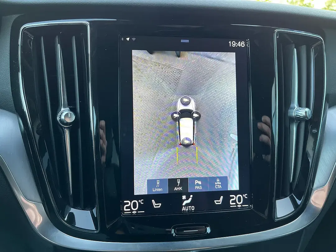Volvo V60 - Thumbnail 23