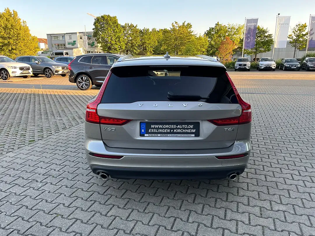 Volvo V60 - Thumbnail 7