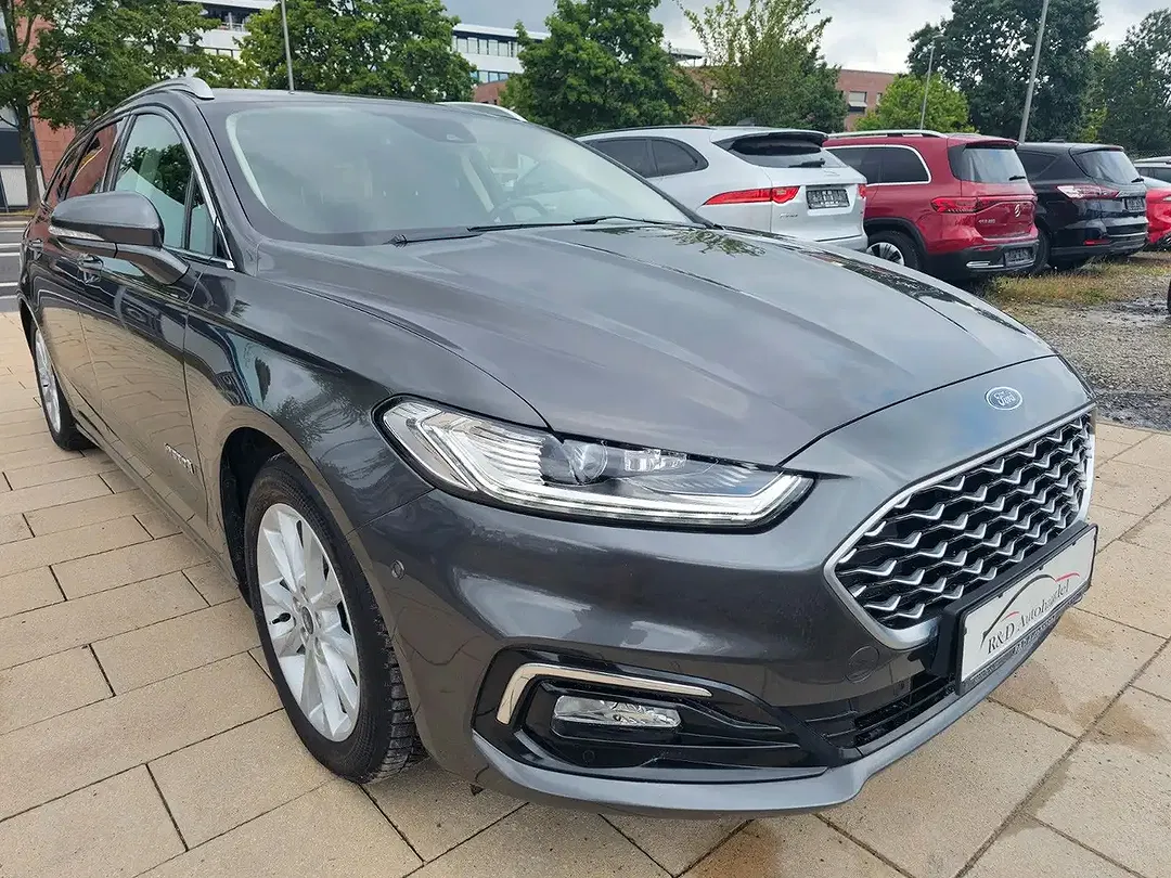 Ford Mondeo Hybrid - foto 2