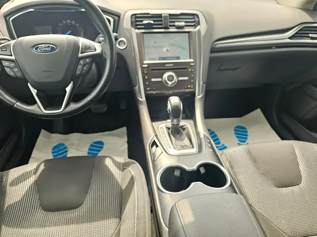 Ford Mondeo - Thumbnail 9