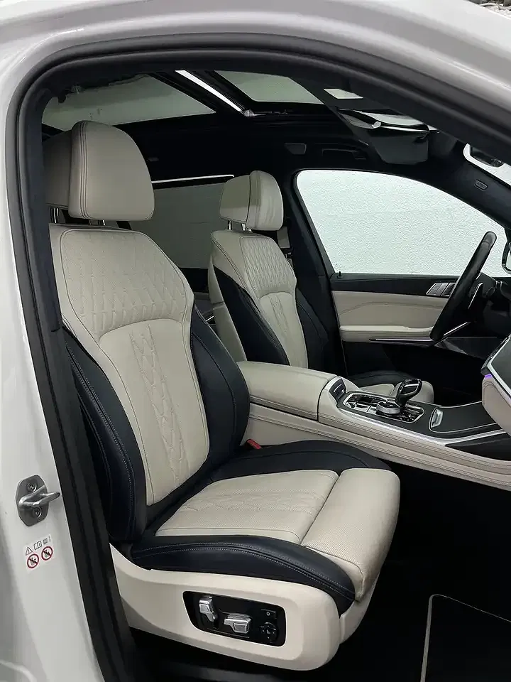 BMW X7 - Thumbnail 8