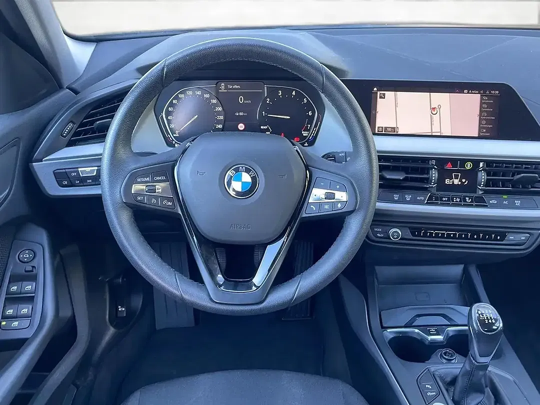 BMW 118 - Thumbnail 11
