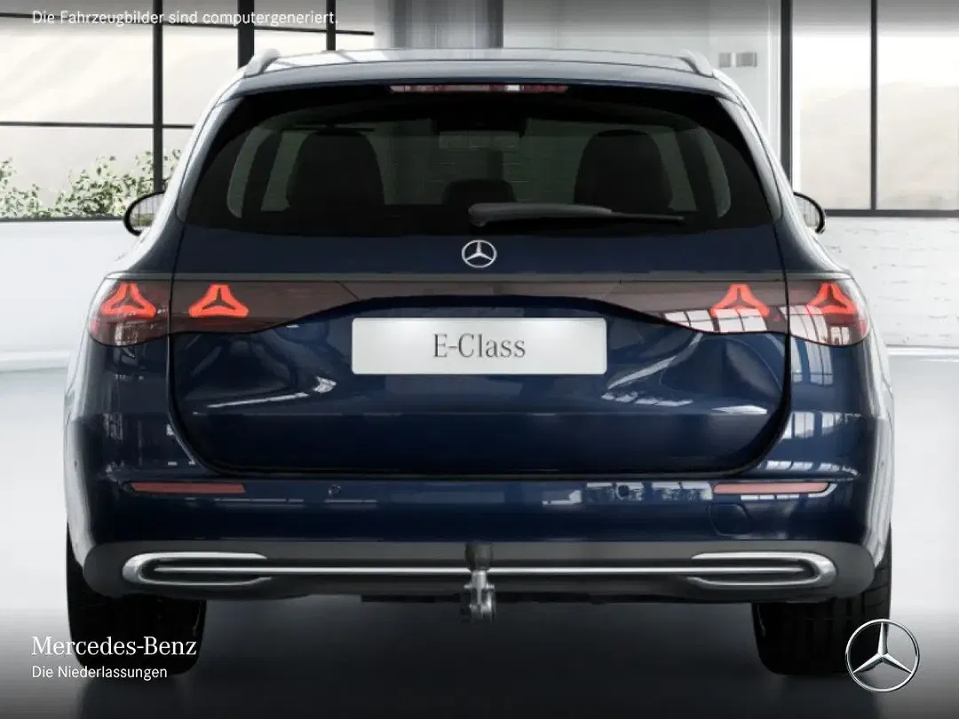 Mercedes-Benz E 220 - Thumbnail 8