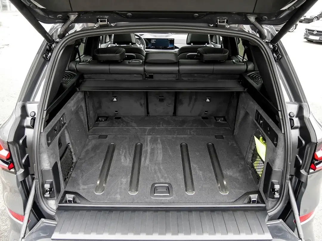 BMW X5 - Thumbnail 17
