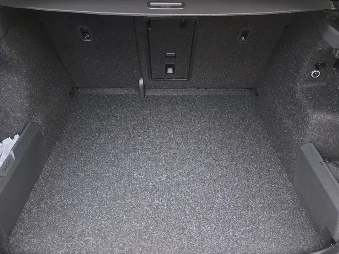 Skoda Enyaq - Thumbnail 5