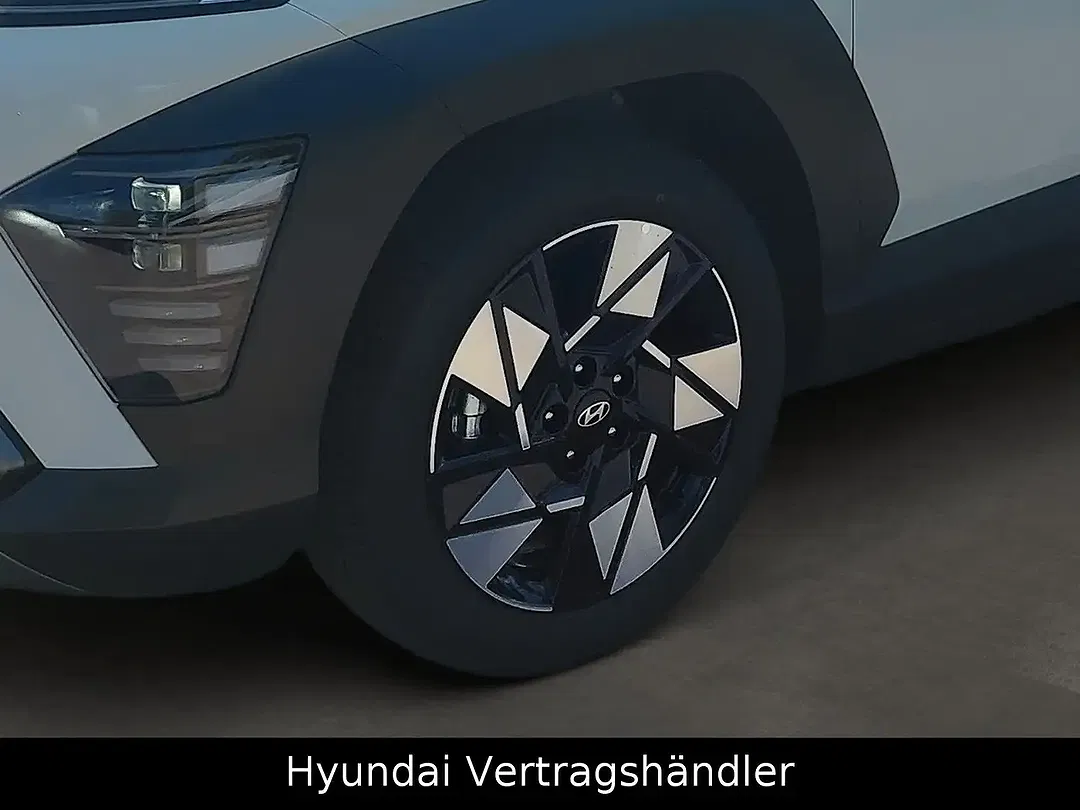 Hyundai KONA - Thumbnail 6