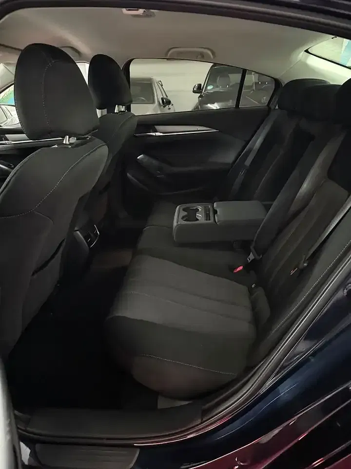 Mazda 6 - Thumbnail 11