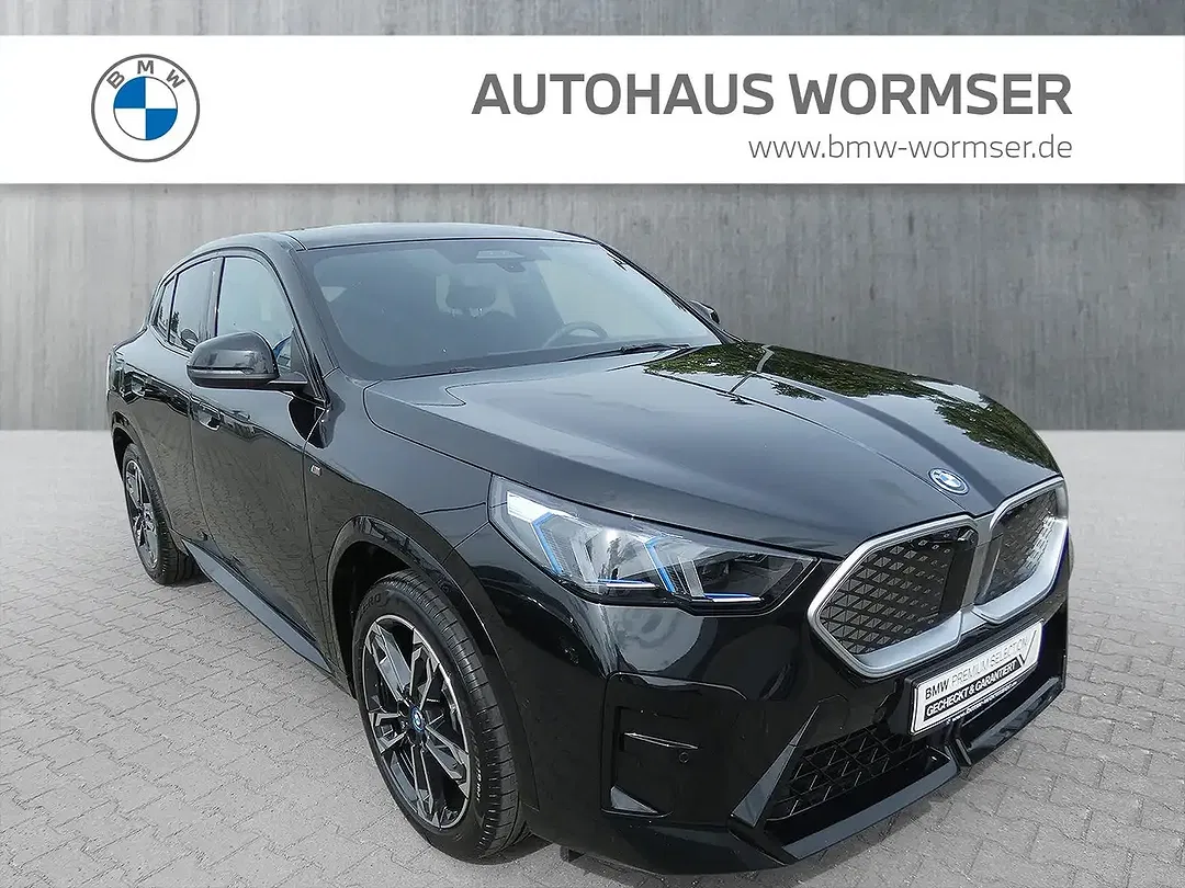BMW iX2 xDrive M - foto 2
