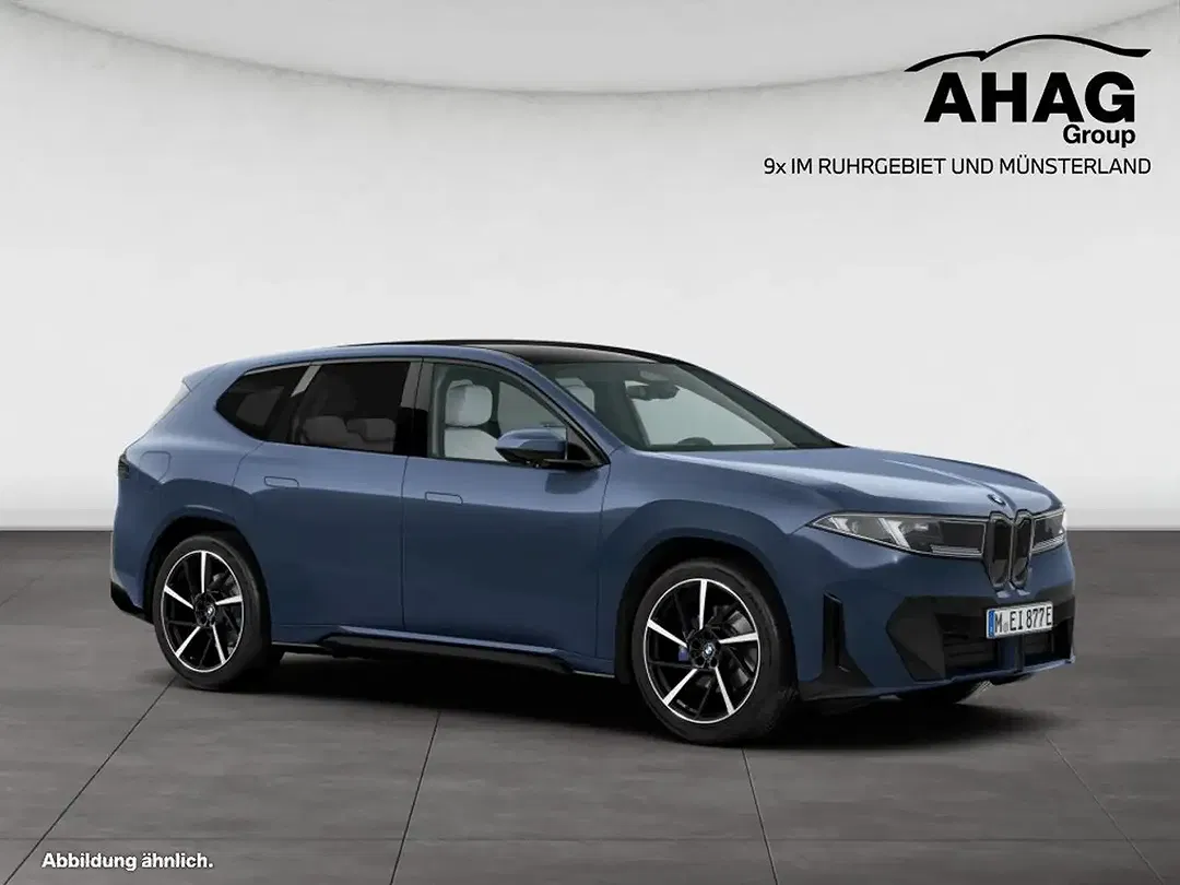 BMW iX3 - Thumbnail 9