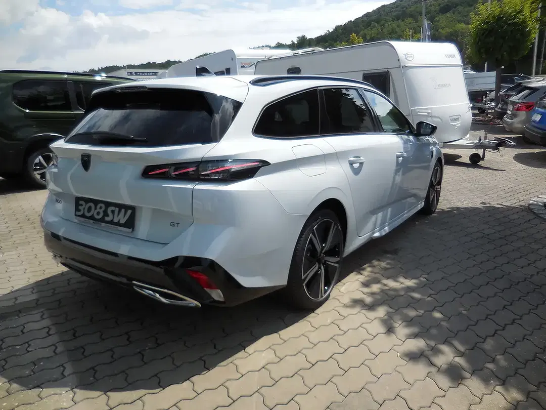 Peugeot 308 - Thumbnail 3