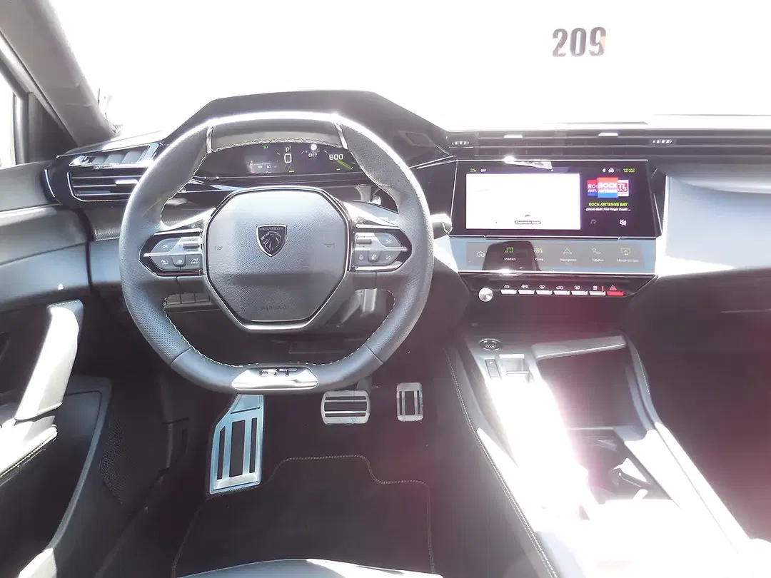 Peugeot 308 - Thumbnail 8