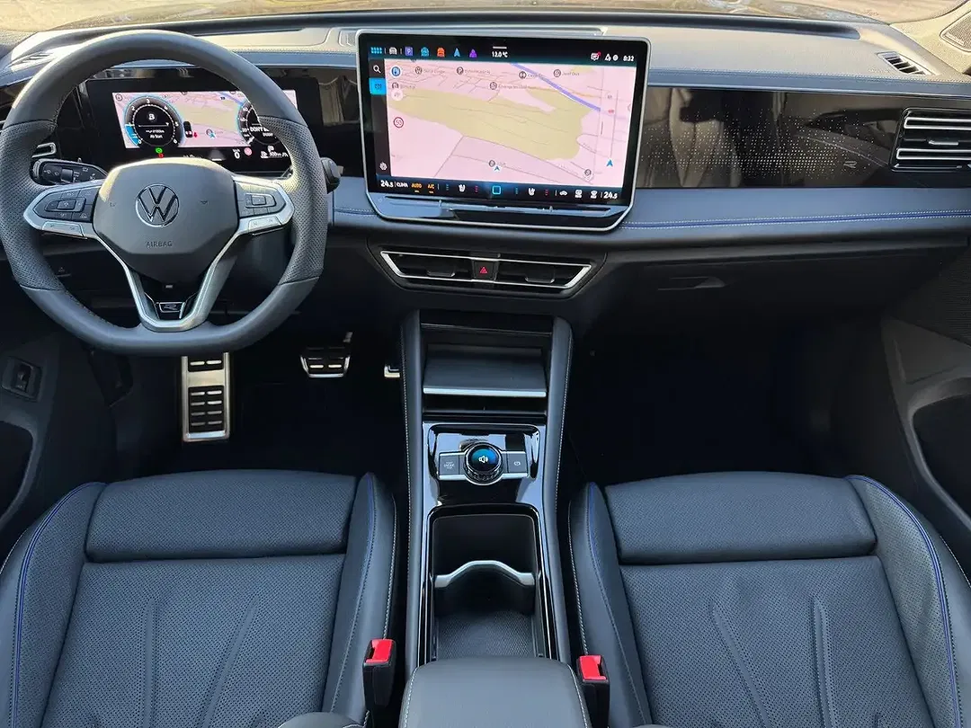 Volkswagen Tiguan - Thumbnail 12