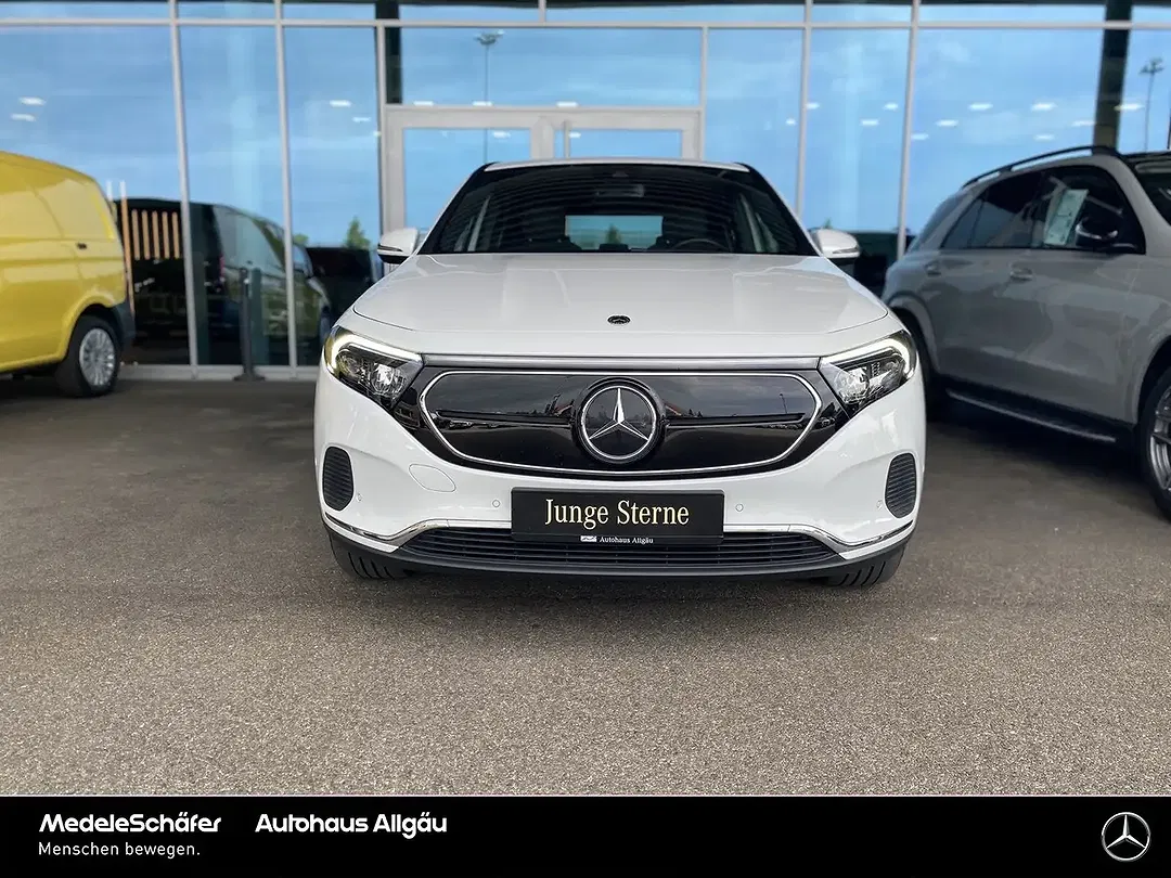 Mercedes-Benz EQA 250 - Thumbnail 5