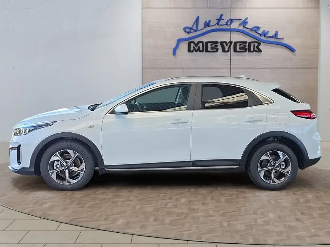 Kia XCeed - Thumbnail 2
