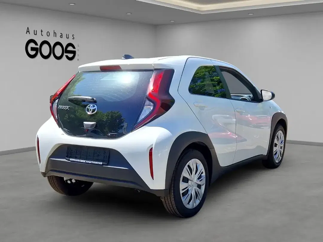 Toyota Aygo X - Thumbnail 5